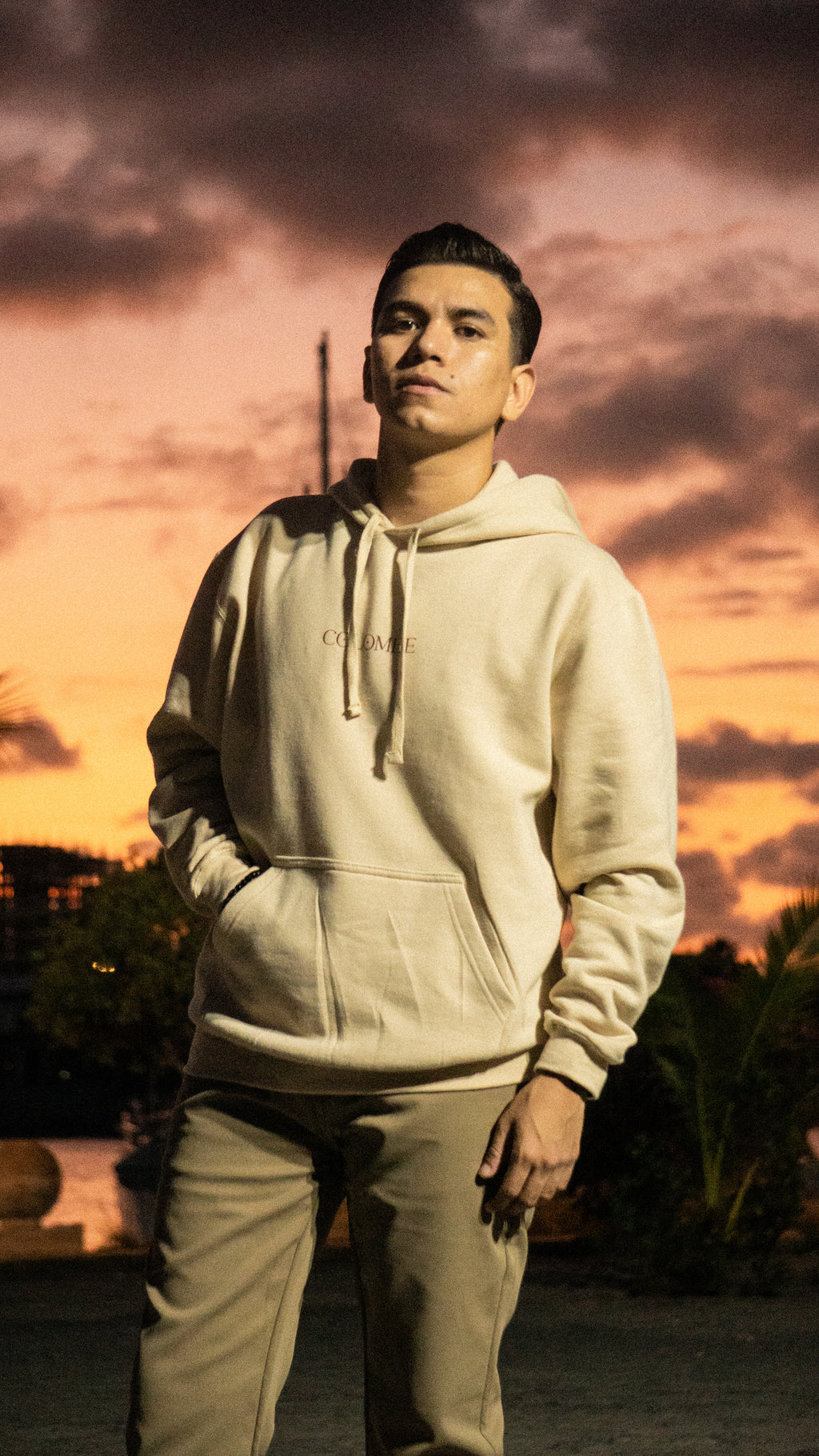Sudadera beige